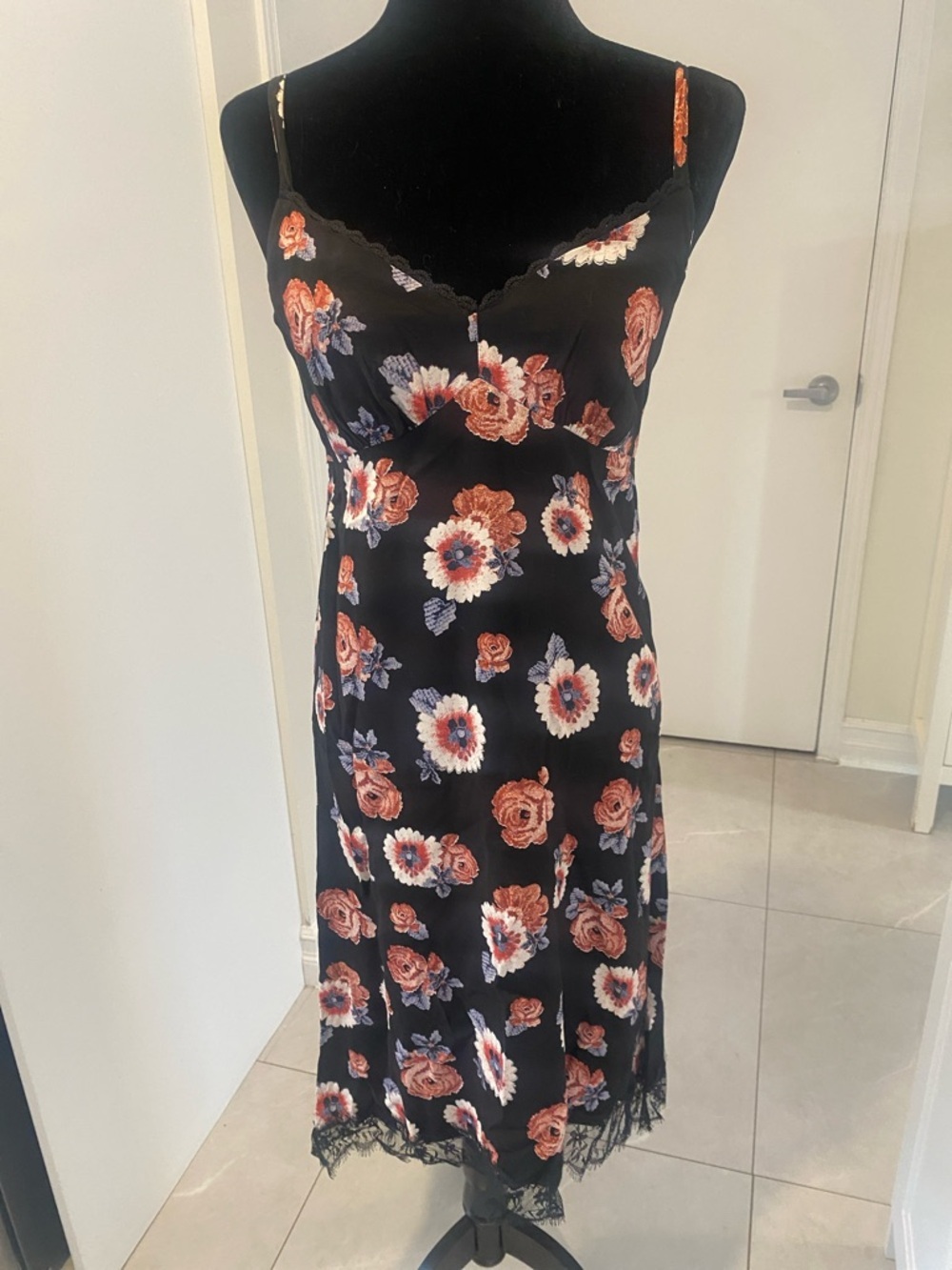 M&S Black Floral Slip Dress w floral print &  lace detail at bottom Size 8
